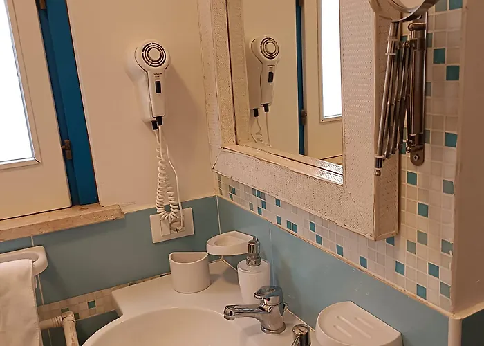 Double Room, Air Conditioning, Bathroom, In The Center Of Calabria N6752 3* Tropea