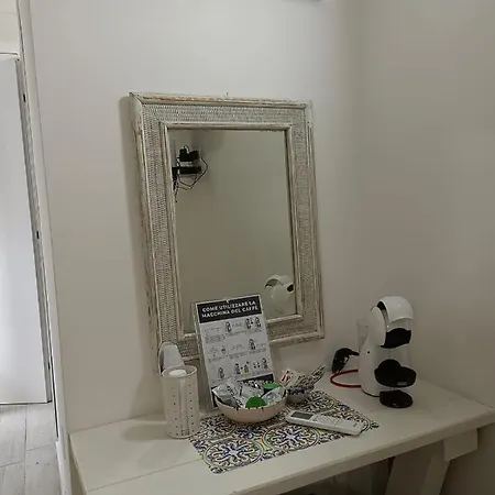 Double Room, Air Conditioning, Bathroom, In The Center Of Calabria N6752 3*
