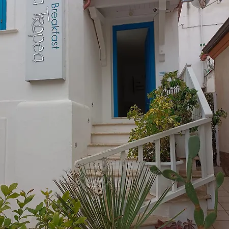 Double Room, Air Conditioning, Bathroom, In The Center Of Calabria N6752 Bed & Breakfast