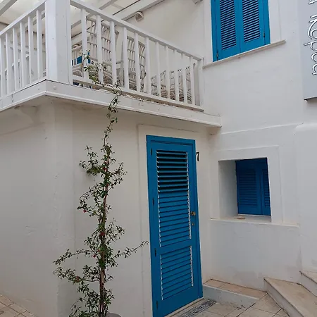 Double Room, Air Conditioning, Bathroom, In The Center Of Calabria N6752