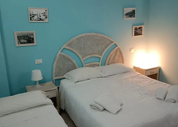 Double Room, Air Conditioning, Bathroom, In The Center Of Calabria N6752 Panzió